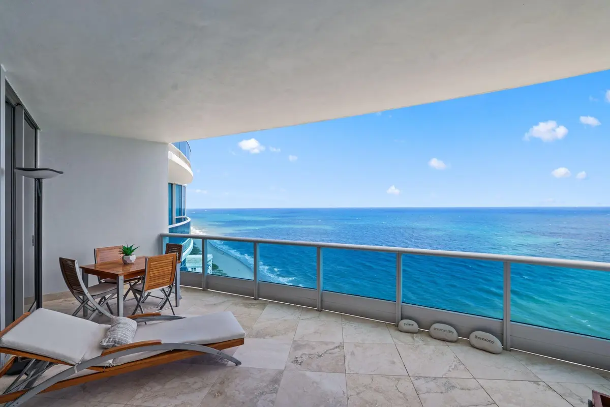 1600 South Ocean Boulevard - 38.jpg-SMAL at 1600 S OCEAN Boulevard MPH02, Lauderdale-By-The-Sea