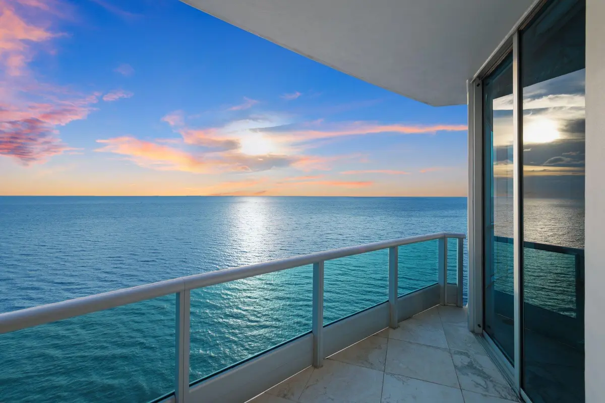 1600 South Ocean Boulevard - 89.jpg-SMAL at 1600 S OCEAN Boulevard MPH02, Lauderdale-By-The-Sea