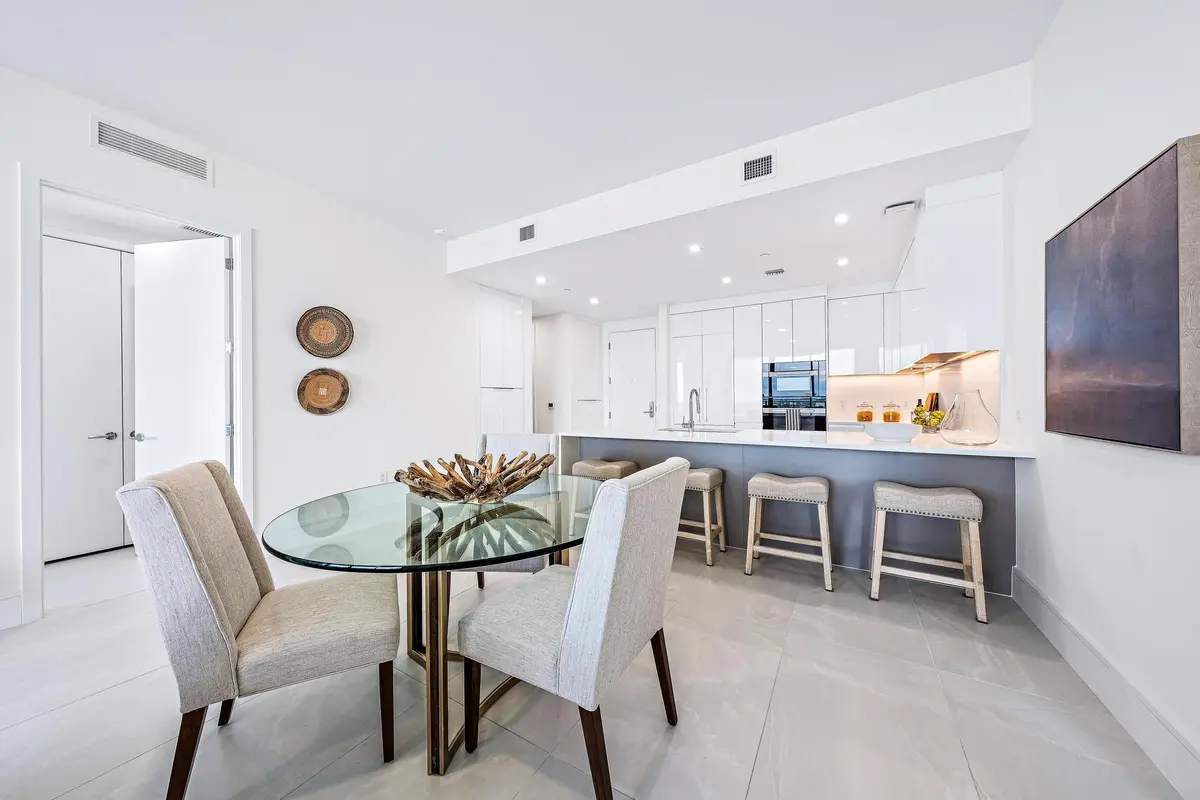 220 Lake Shore Dr. #817-18 at 220 LAKE SHORE Drive 817, West Palm Beach