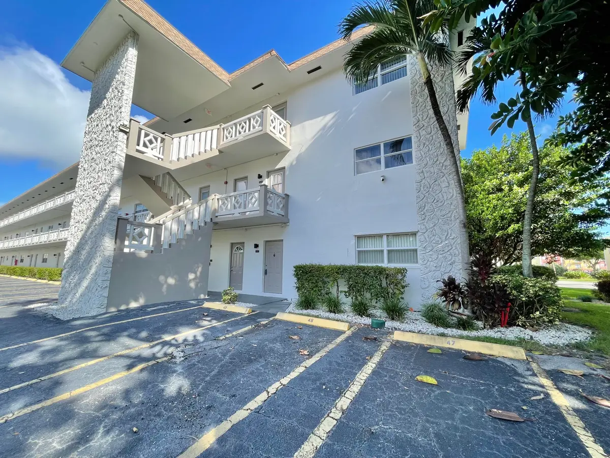 IMG_5182 at 4701 NW 34th Street 416, Lauderdale Lakes
