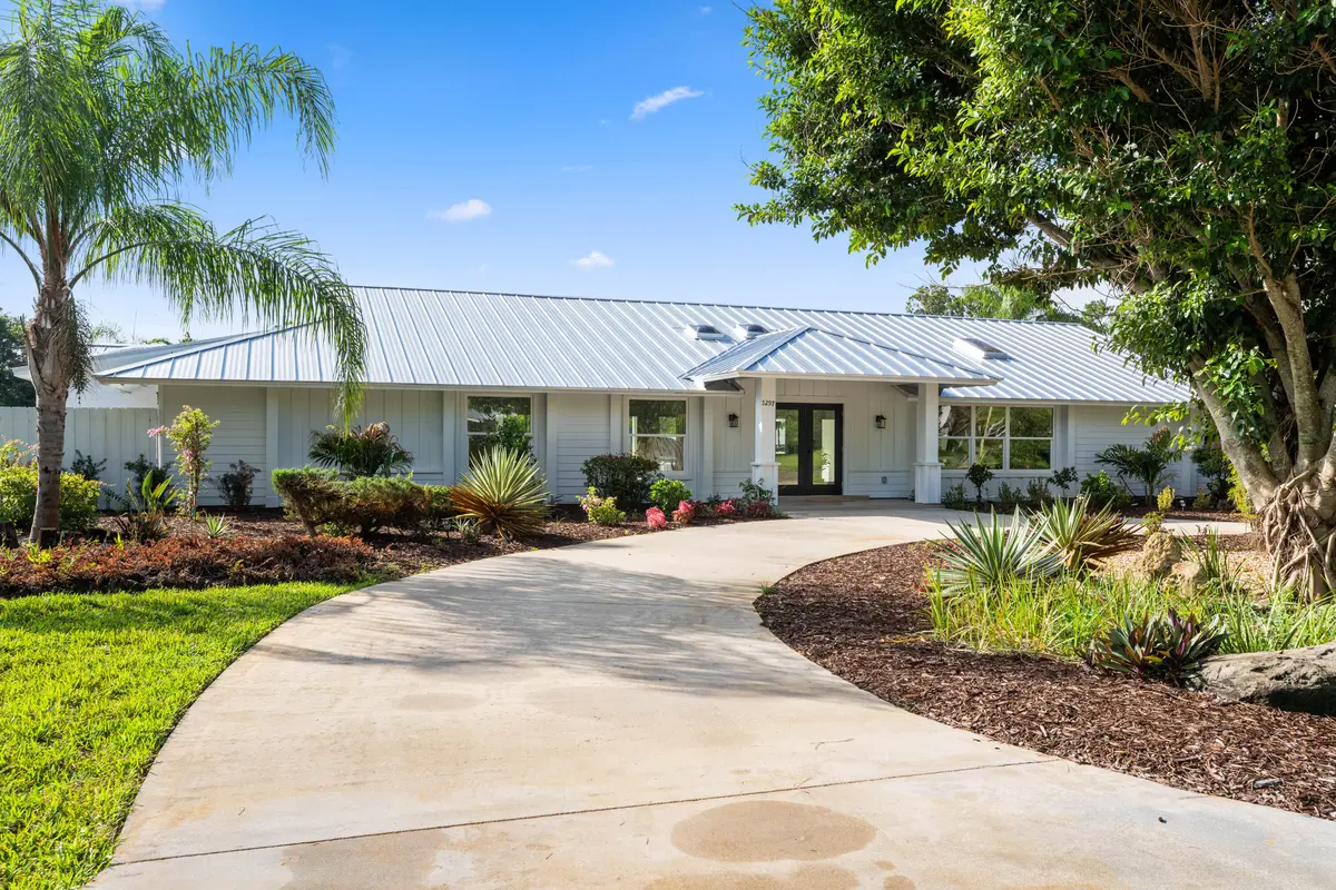 Front at 5297 SW Anhinga Avenue, Palm City