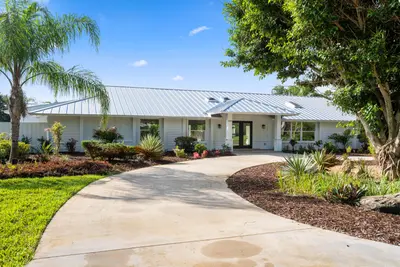 5297 SW Anhinga Avenue, Palm City – Single Family Residence for sale