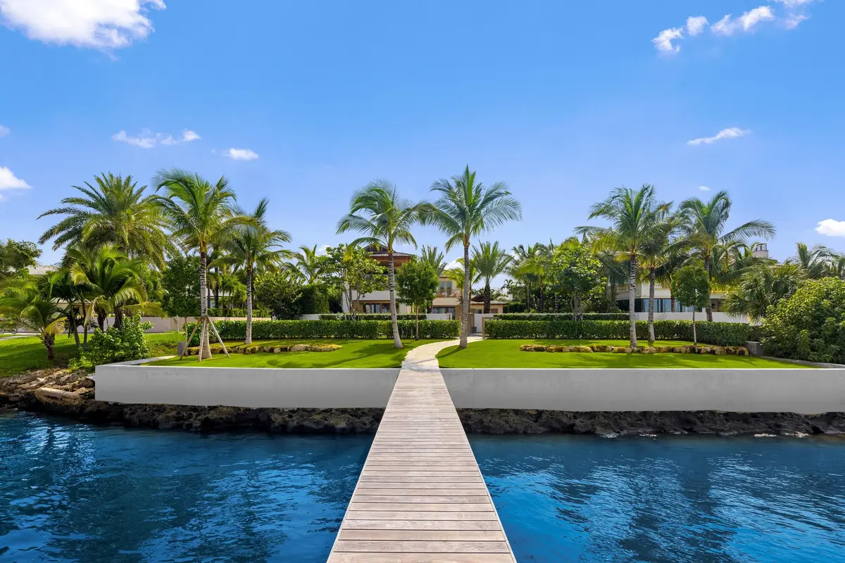 2 - Waterfront at 1265 N Lake Way, Palm Beach