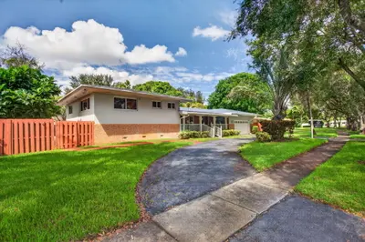 291 SW 60TH Avenue, Plantation – Single Family Residence for sale