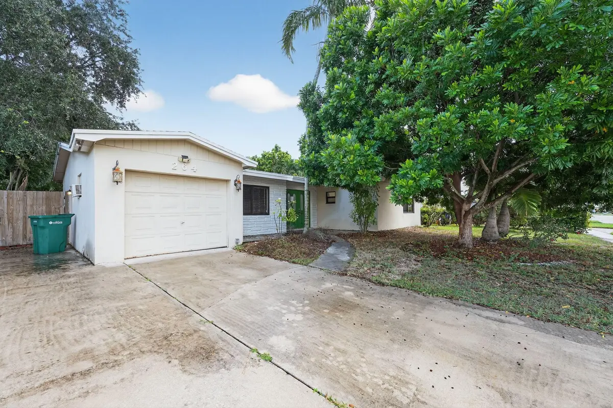 Welcome HOME! at 264 NW 79TH Avenue, Margate
