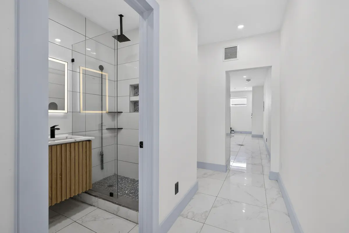 93-web-or-mls-BS1A4922 at 324 20th Street Unit 320, West Palm Beach