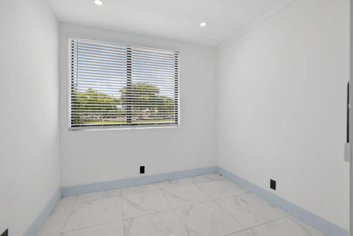 98-web-or-mls-BS1A4948 at 324 20th Street Unit 320, West Palm Beach