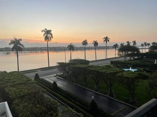 IMG_2803 at 1701 S FLAGLER Drive 403, West Palm Beach