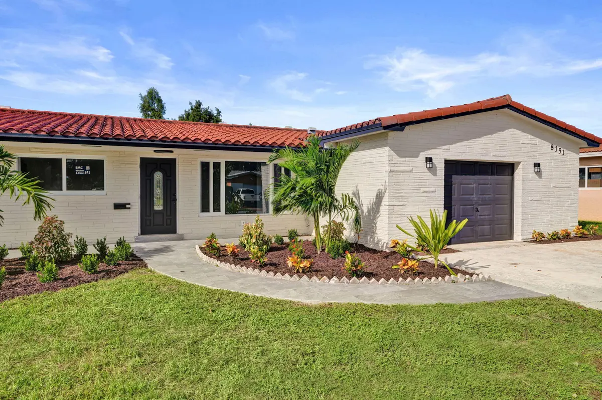 25-web-or-mls-DSC04207 at 8351 NW 19TH Street, Pembroke Pines