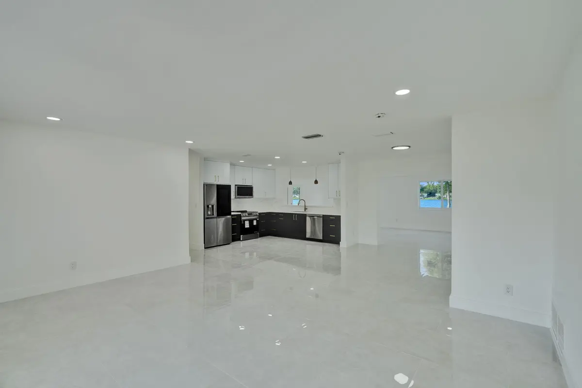 39-web-or-mls-DSC04249 at 8351 NW 19TH Street, Pembroke Pines