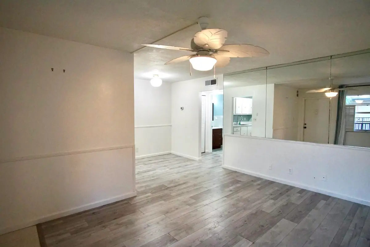 DSC06089 at 205 NE 3RD Street 203, Boynton Beach