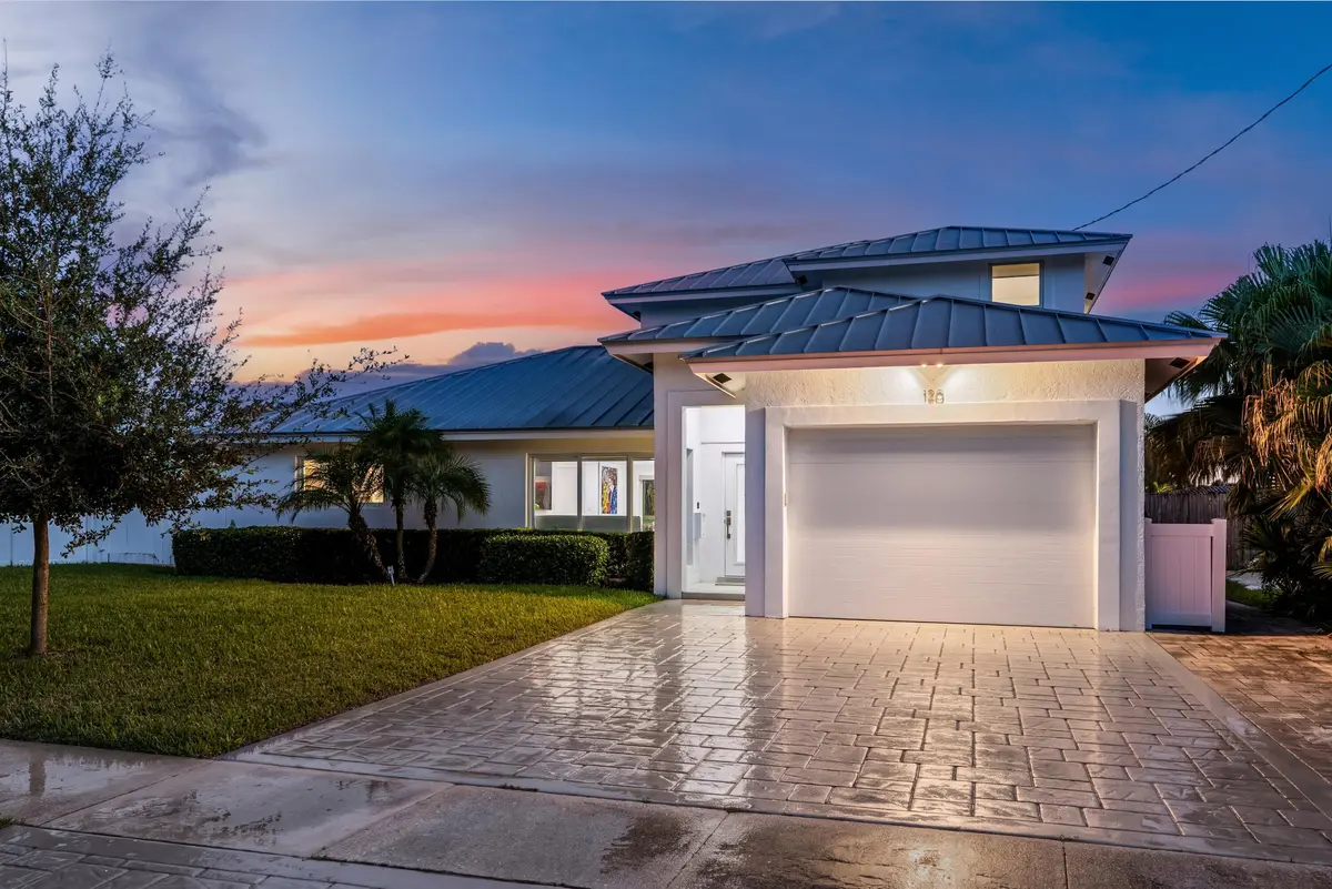 FRONT_ANGLE_LEFT_SUNSET at 120 SE 12th Court, Pompano Beach