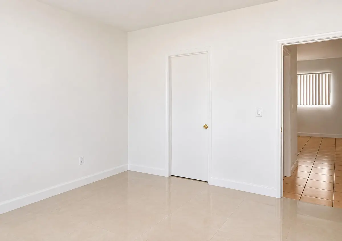 75FC901C-1CED-4FE9-8713-0BD9EA70871C at 11 SW 52nd Avenue 7b, Coral Gables