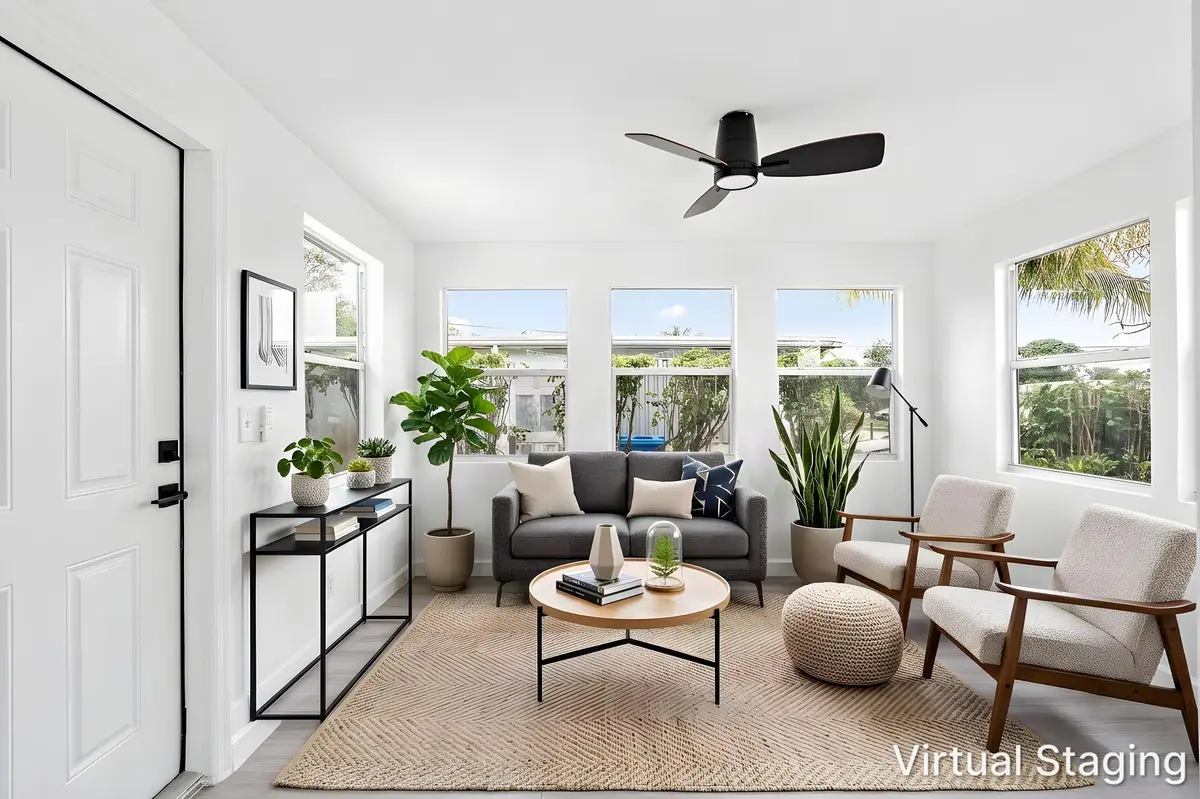 Staged Sun Room at 720 S 11th Street, Lantana