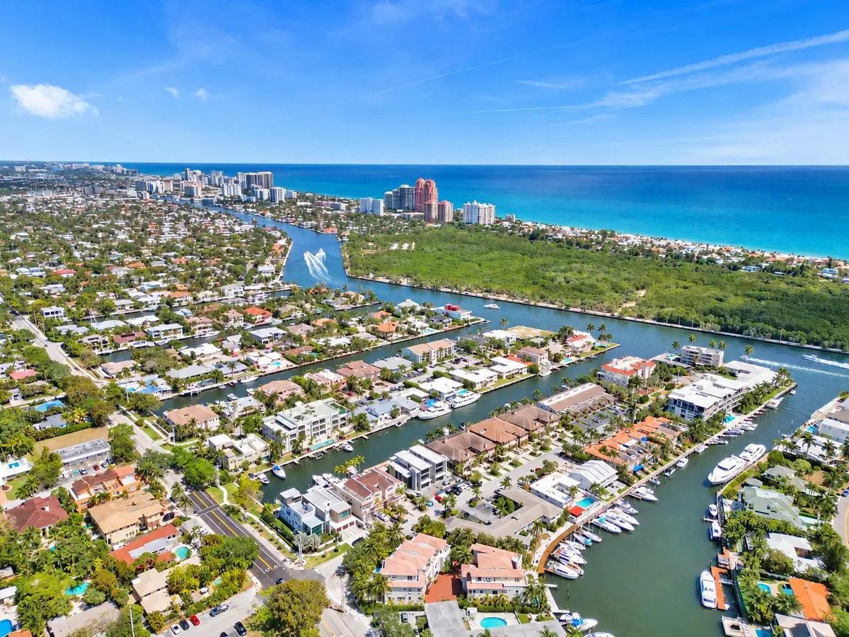 14th street Coastal Canals at 2744 NE 14th Street, Fort Lauderdale