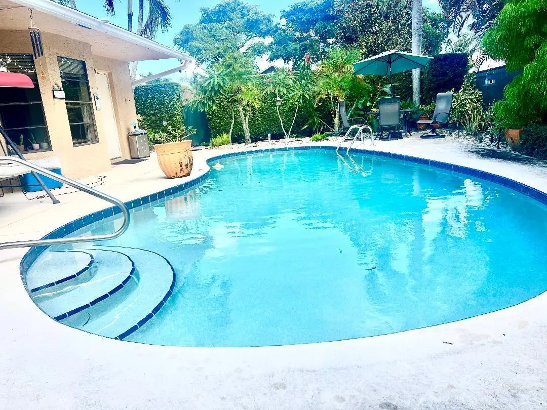 S pool at 65 CEDAR Lane, Boynton Beach