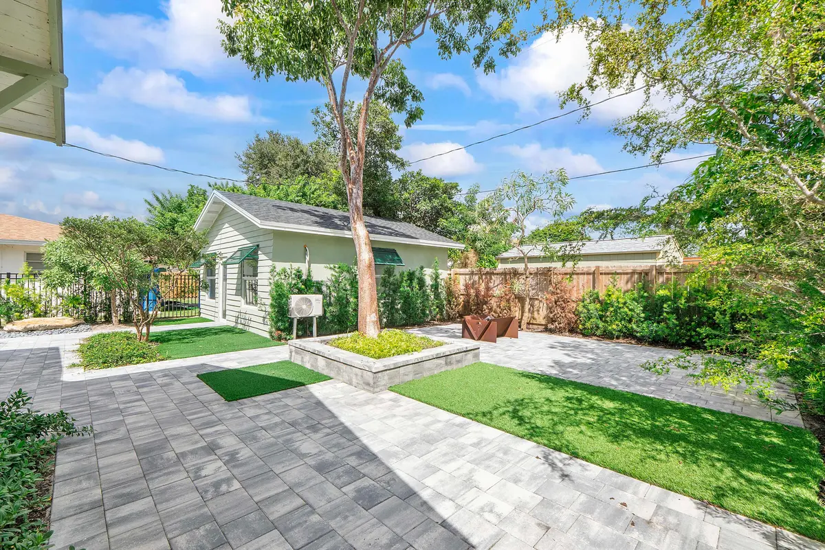 216 Ne 23rd Ave_009 at 216 NE 23RD Avenue, Pompano Beach