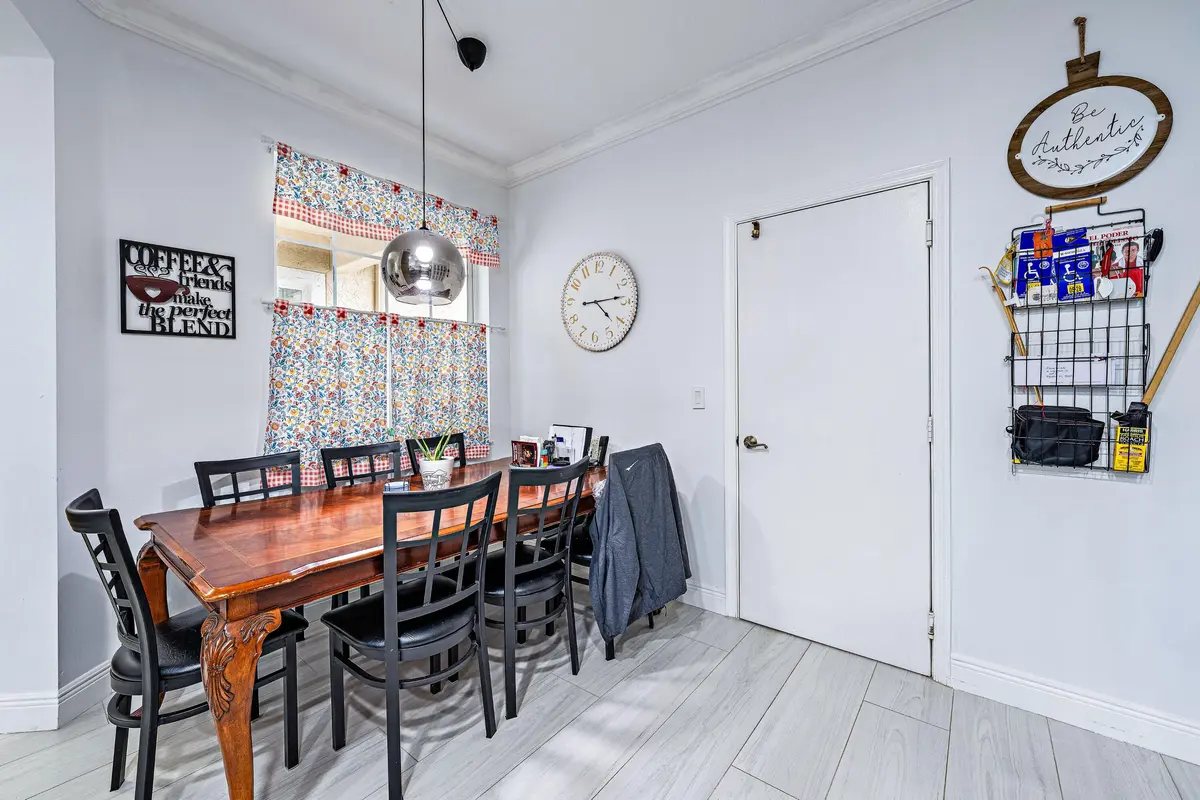 DIning/Breakfast Nook at 111 LIGHTHOUSE Circle D, Tequesta