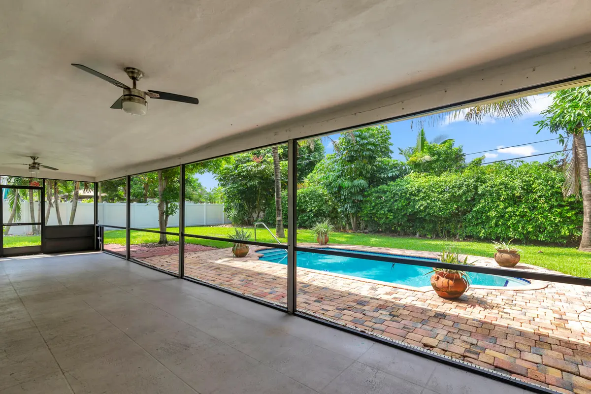 low-24 at 7315 W Lake Drive, West Palm Beach