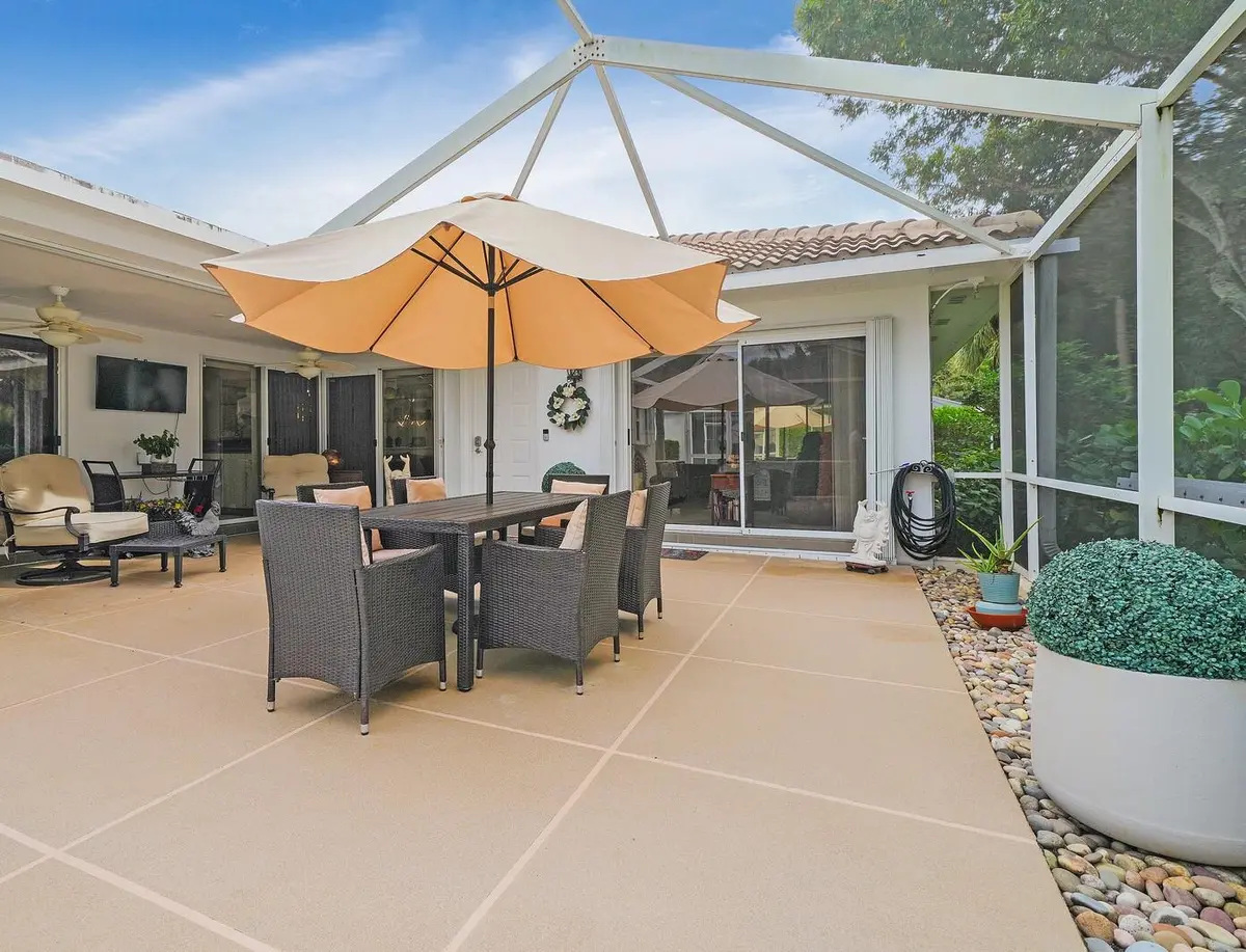 Private Patio at 8701 CHAPMAN OAK Court, Palm Beach Gardens