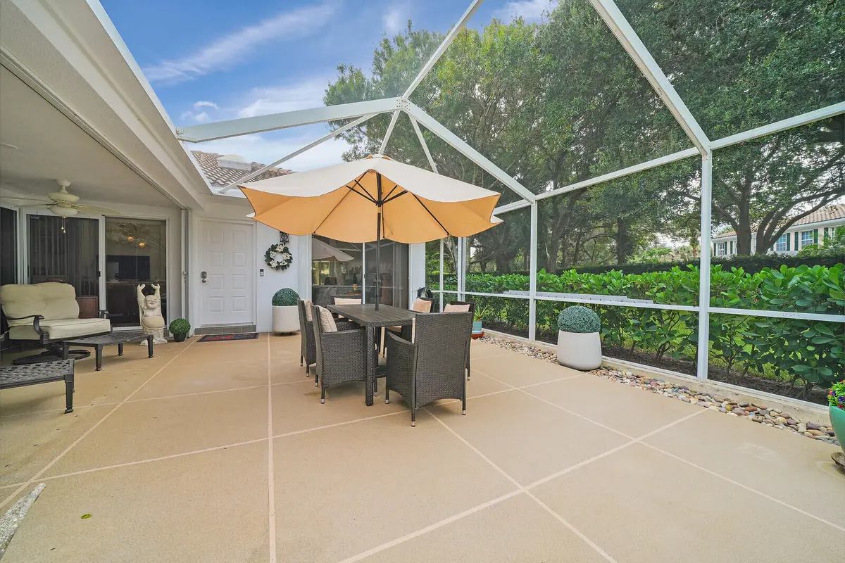 patio at 8701 CHAPMAN OAK Court, Palm Beach Gardens