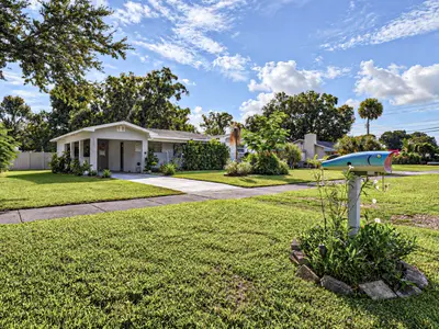 1620 34th Avenue, Vero Beach – Single Family Residence for sale