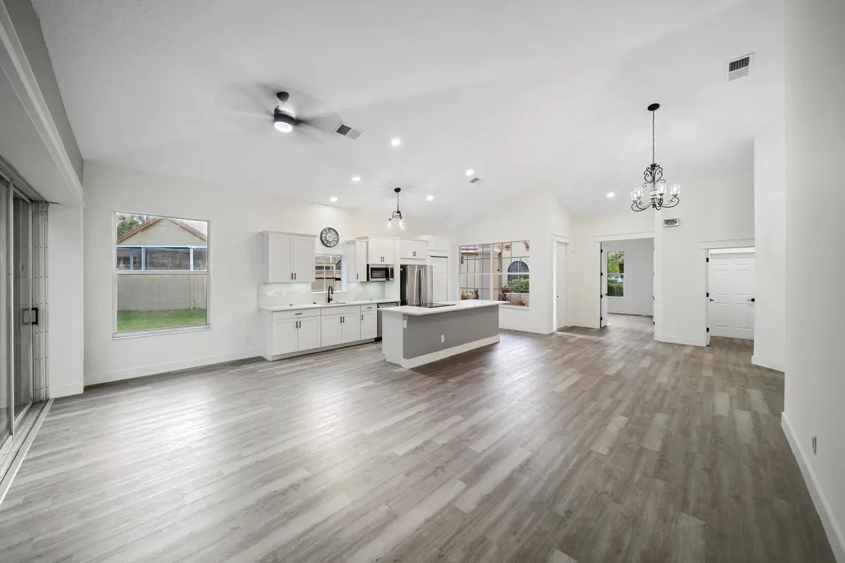 20250213185959231299000000-o at 576 SW SAINT KITTS Cove, Port St. Lucie