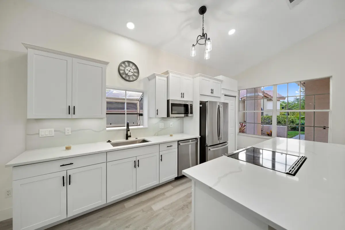 20250213190220916609000000-o at 576 SW SAINT KITTS Cove, Port St. Lucie
