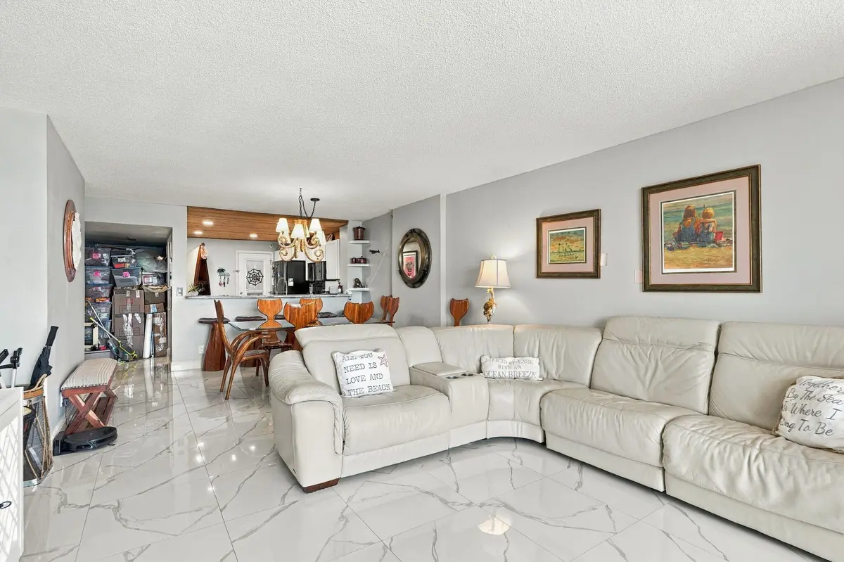 13-web-or-mls-145_S_Ocean_Unit_611_013 at 145 S OCEAN Avenue 611, Palm Beach Shores