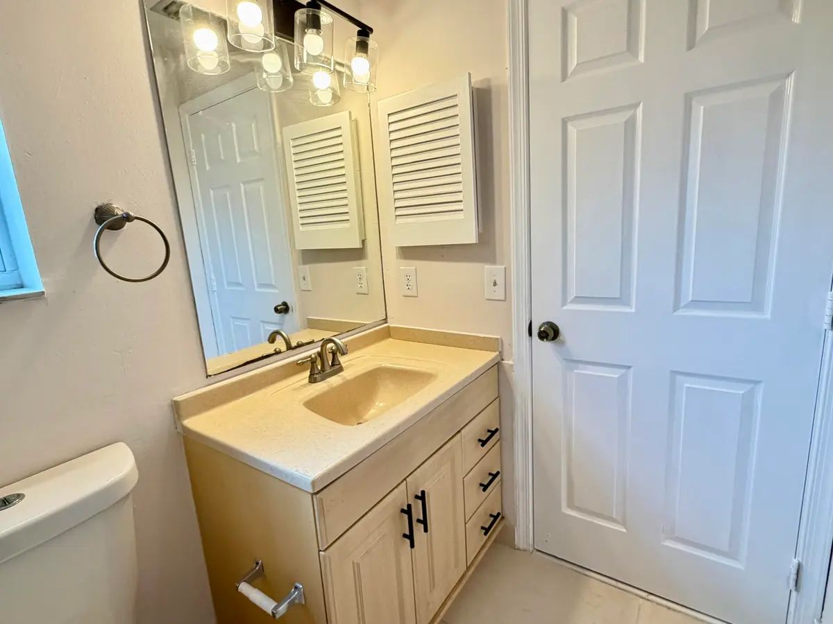 IMG_8711 at 5305 NW 54TH Street, Coconut Creek