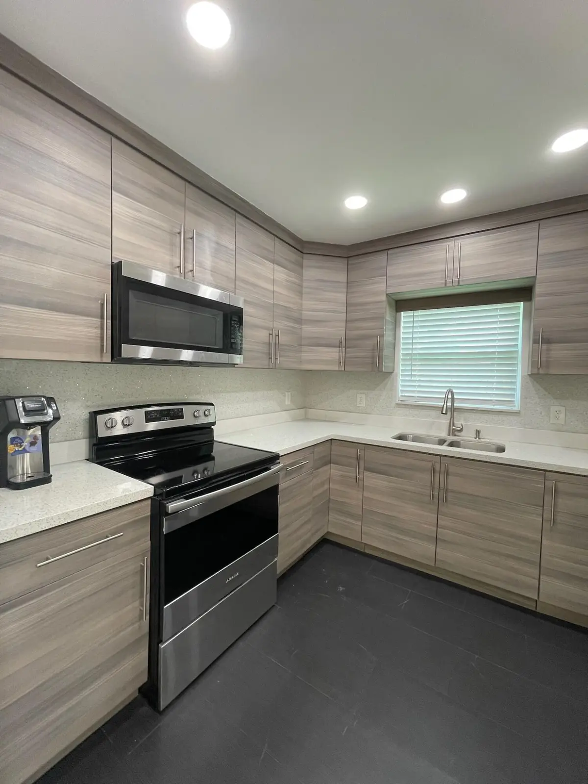IMG_1366 at 1564 SW 28th Terrace, Fort Lauderdale