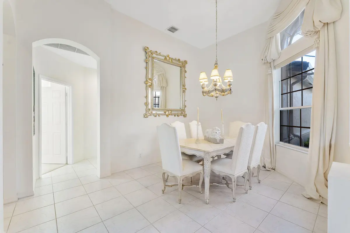 Formal Dining at 7389 Viale Michelangelo, Delray Beach