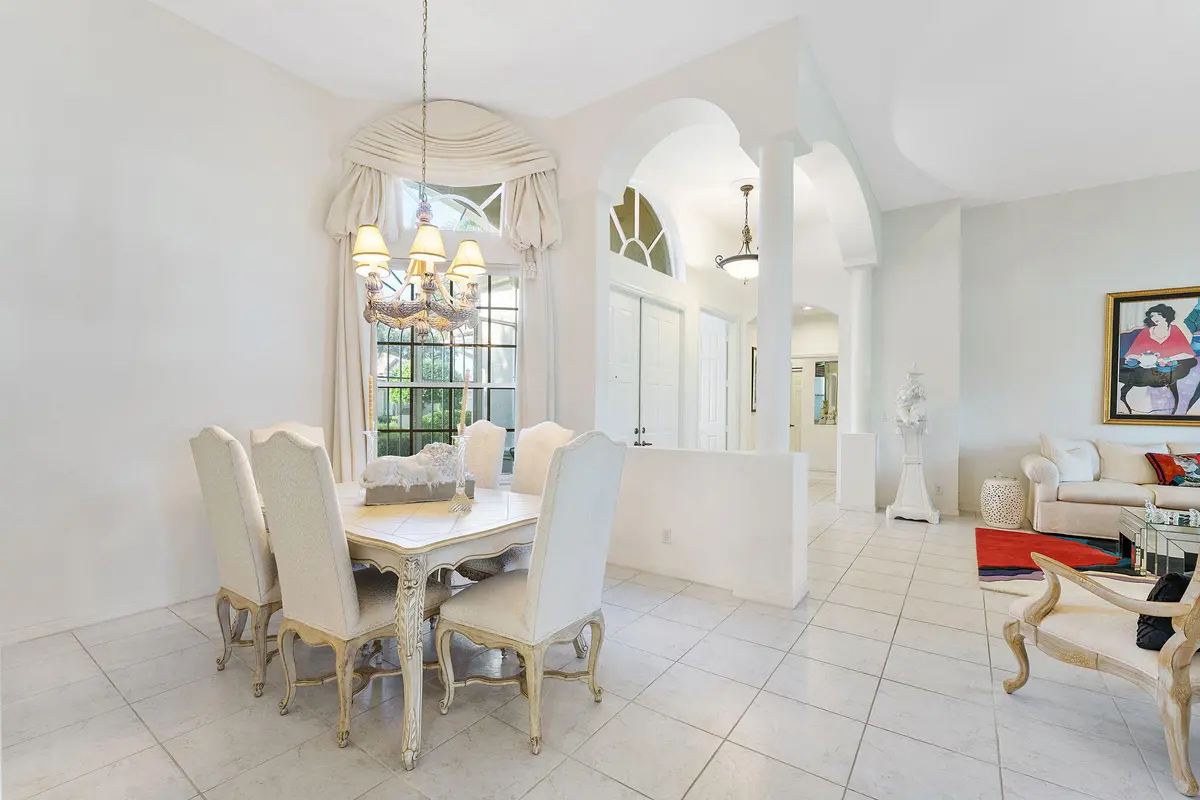Formal Dining at 7389 Viale Michelangelo, Delray Beach