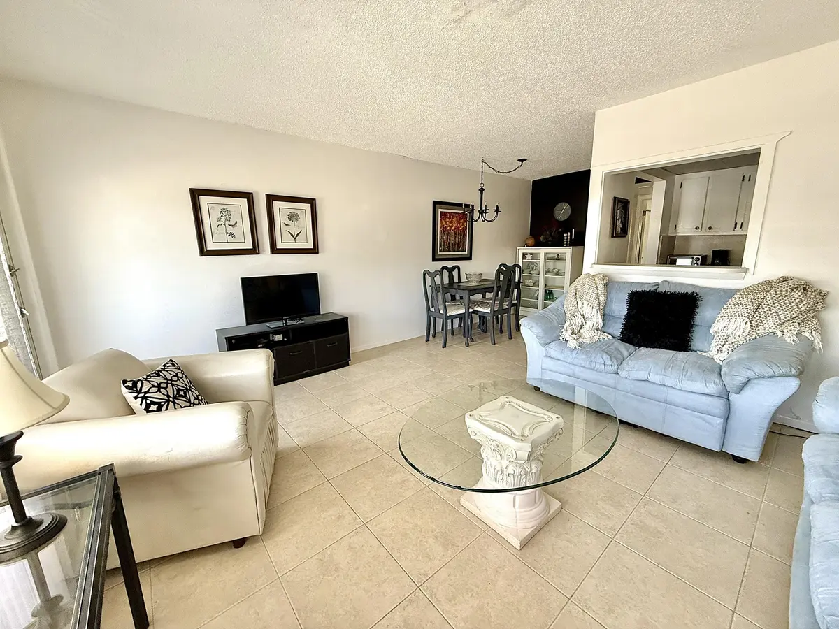 Living Room at 96 TILFORD Place, Deerfield Beach