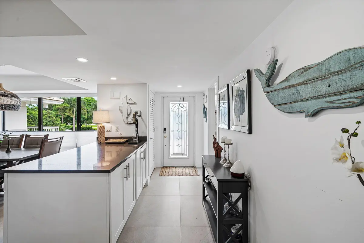 Entry at 4275 B Quail Ridge Drive Sandpiper, Boynton Beach