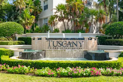 3402 Tuscany Way, Boynton Beach – Condominium for sale