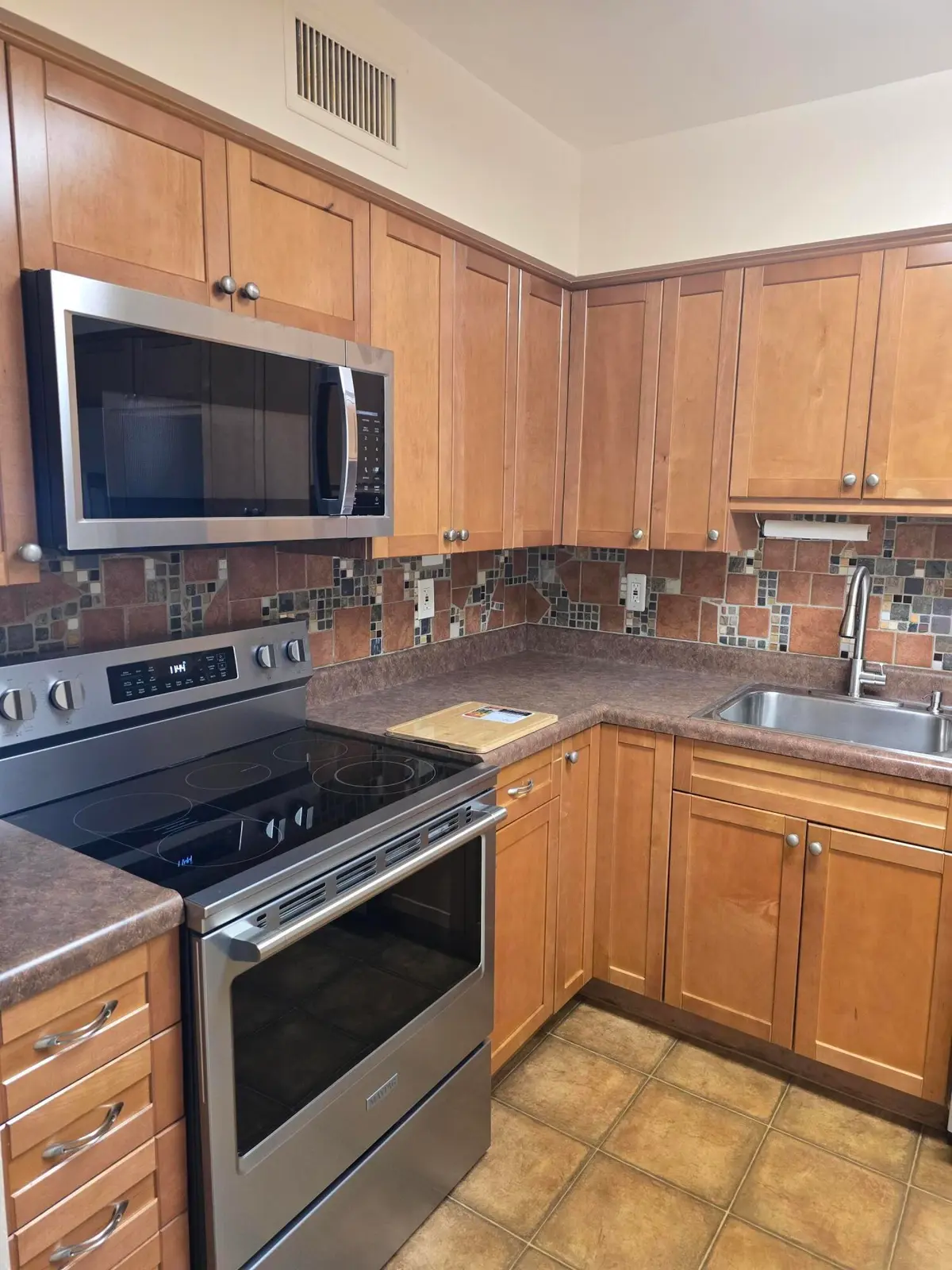 kitchen at 9785 PINEAPPLE TREE Drive 102, Boynton Beach