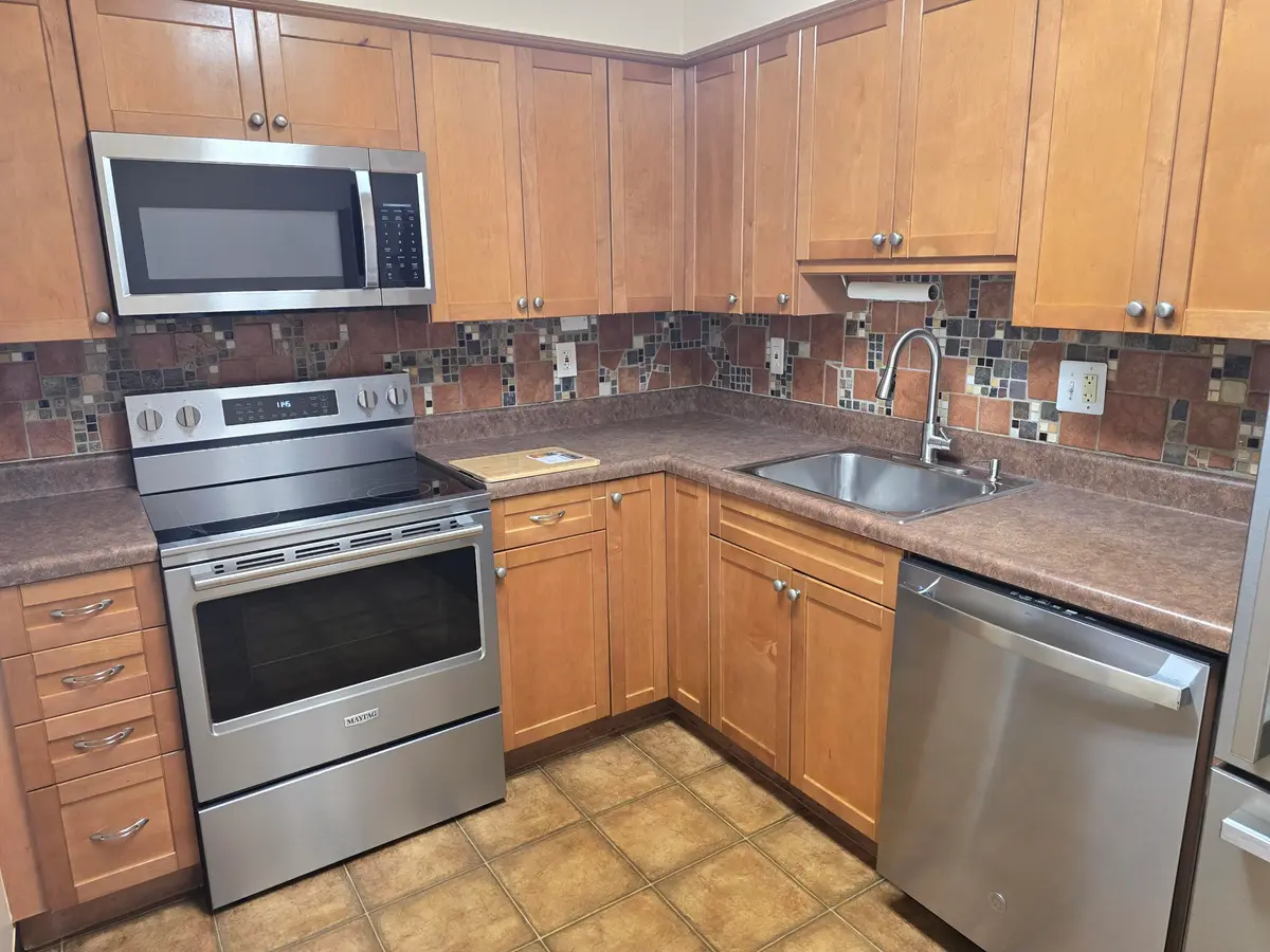 kitchen at 9785 PINEAPPLE TREE Drive 102, Boynton Beach