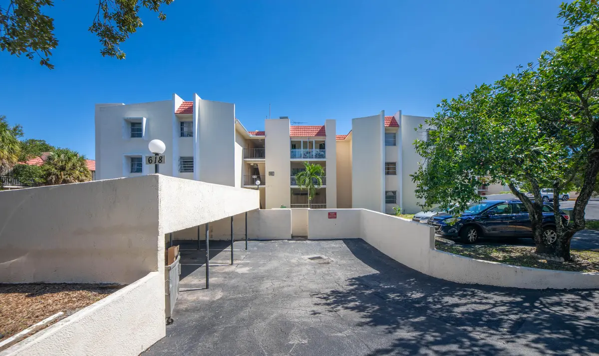 Photo-1 at 618 NW 13TH Street 0160, Boca Raton