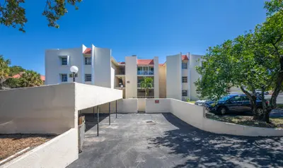 618 NW 13TH Street #16, Boca Raton – Condominium for sale