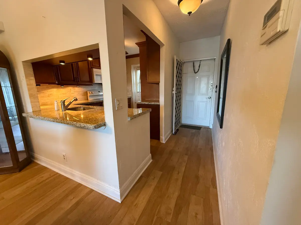 foyer at 1427 E Hillsboro Boulevard Apt 528, Deerfield Beach