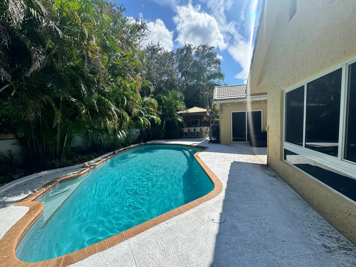 img-0 (1) at 2465 Kimmie Drive, Cooper City