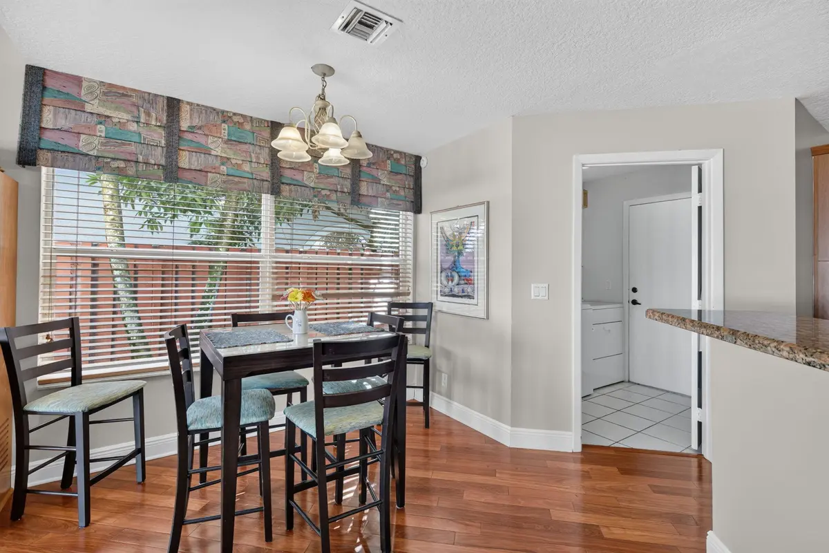9-web-or-mls-_A7A9262 at 10257 BERMUDA Drive, Cooper City