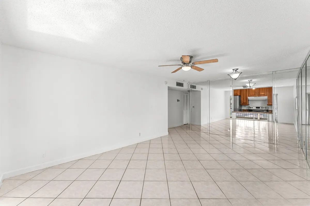 005-4148Northwest90thAvenue-201-CoralSpr at 4148 NW 90th Avenue 201, Coral Springs