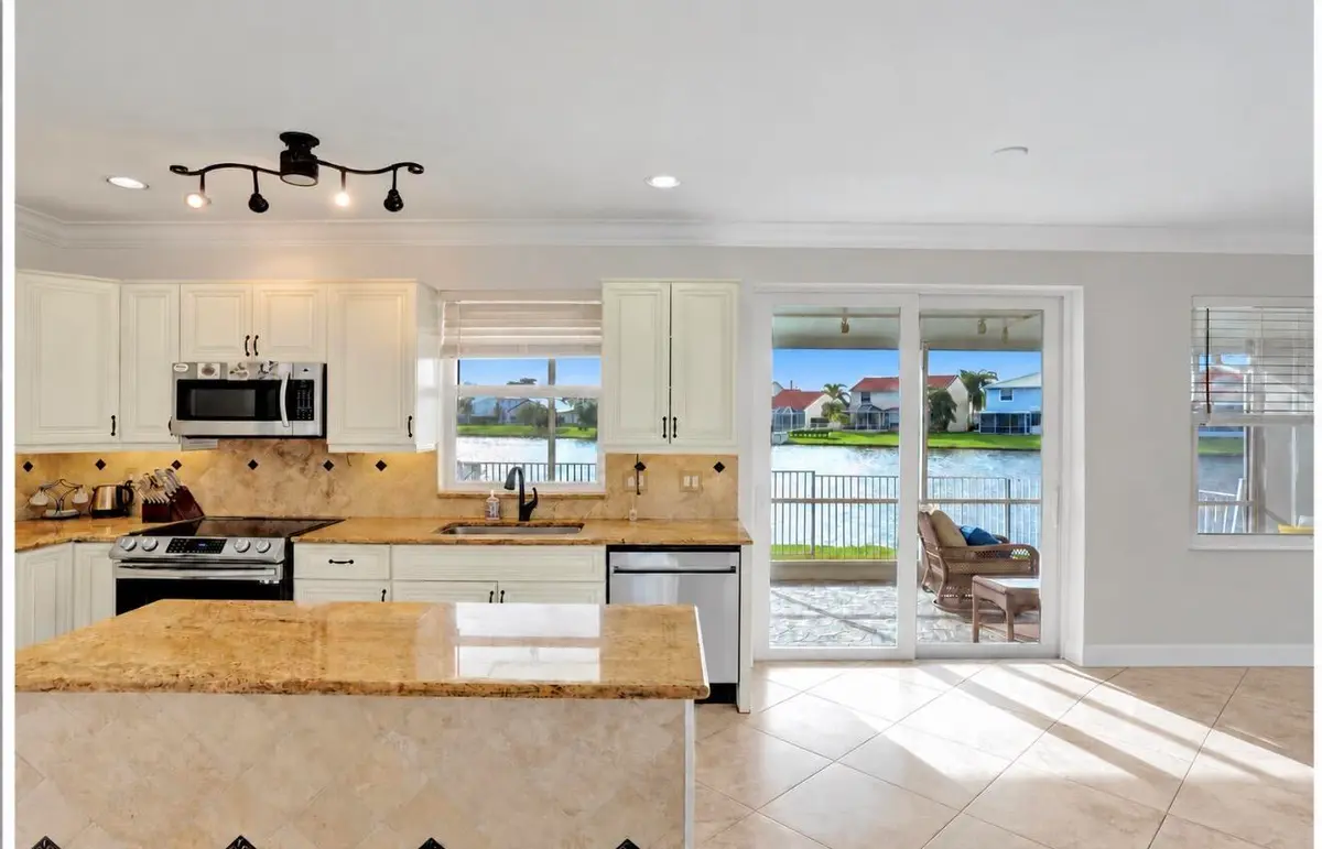 IMG_0866 at 9707 TAVERNIER Drive, Boca Raton