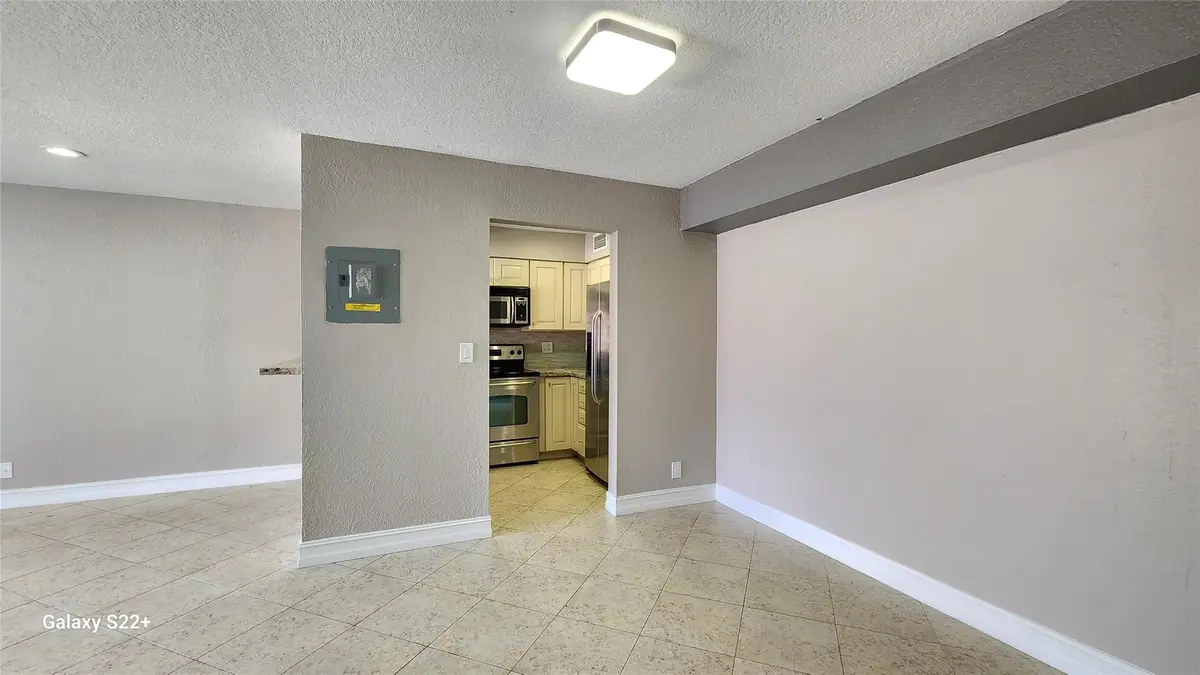 Photo 2 at 501 SE 8th Street, Deerfield Beach