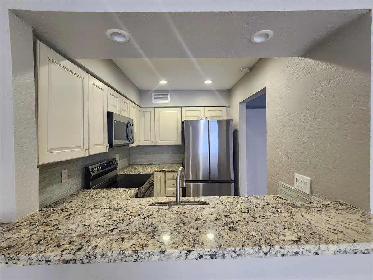 Photo 5 at 501 SE 8th Street, Deerfield Beach