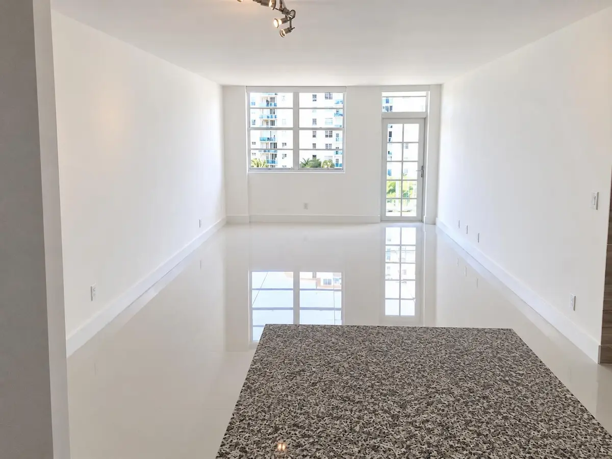 Straightened natural-light property inte at 19380 COLLINS Avenue 516, Sunny Isles Beach