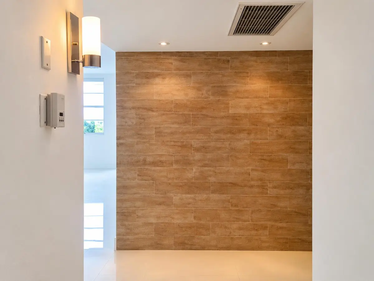 Straightened, natural real estate photog at 19380 COLLINS Avenue 516, Sunny Isles Beach