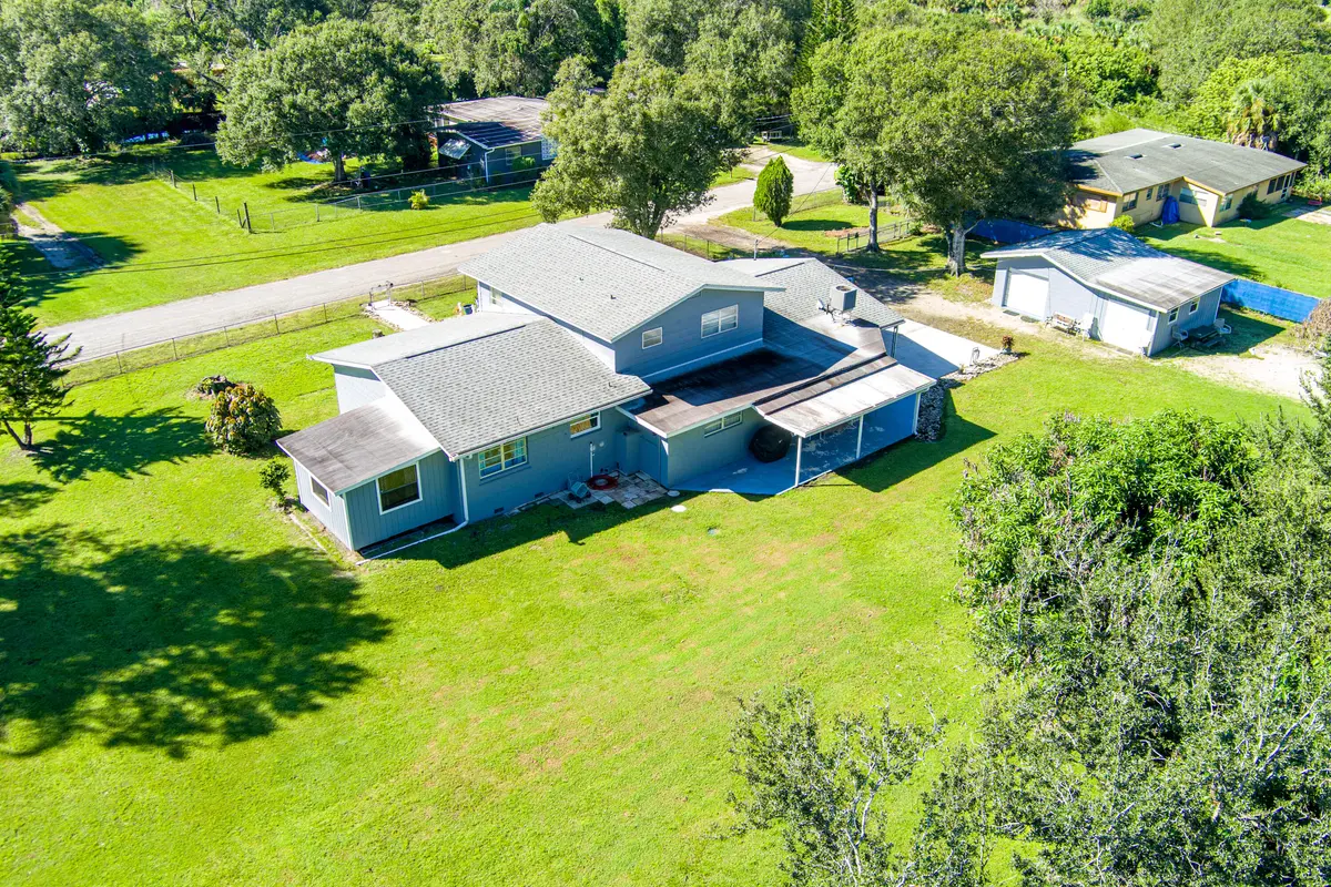 MAX_0018 at 3306 MEADOW Lane, Fort Pierce